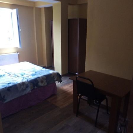 Vake-House Otel Tiflis Dış mekan fotoğraf